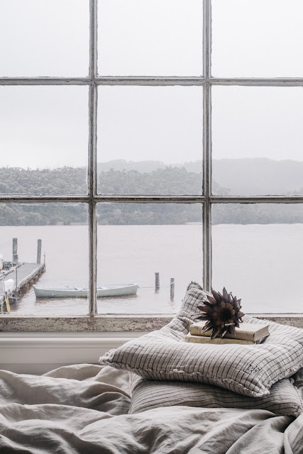 Captains Rest, A Secluded Waterfront Cottage on the Tasmanian Coast  