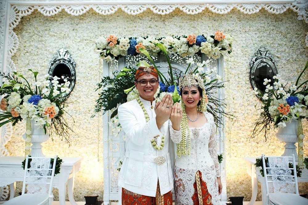 kebaya sunda