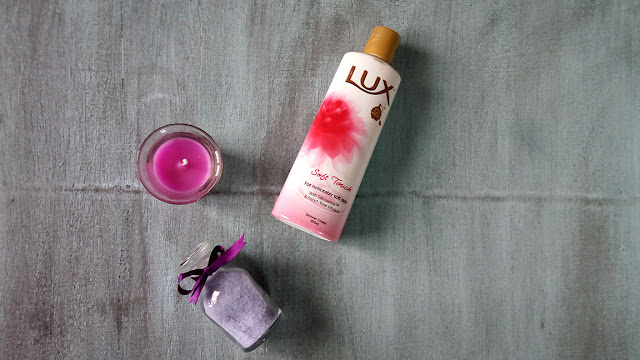 Lux Soft Touch Body Wash Lux, Lux spa, Lux Fragrance, Lux Body Wash, Body wash, Master perfumer, Magical Spell, White Impress, Soft Touch, Skin Care, Body Care, Beauty, Beauty blog, Top Beauty Blog of Pakistan, Best Beauty blog of Pakistan, red alice rao, redalicerao