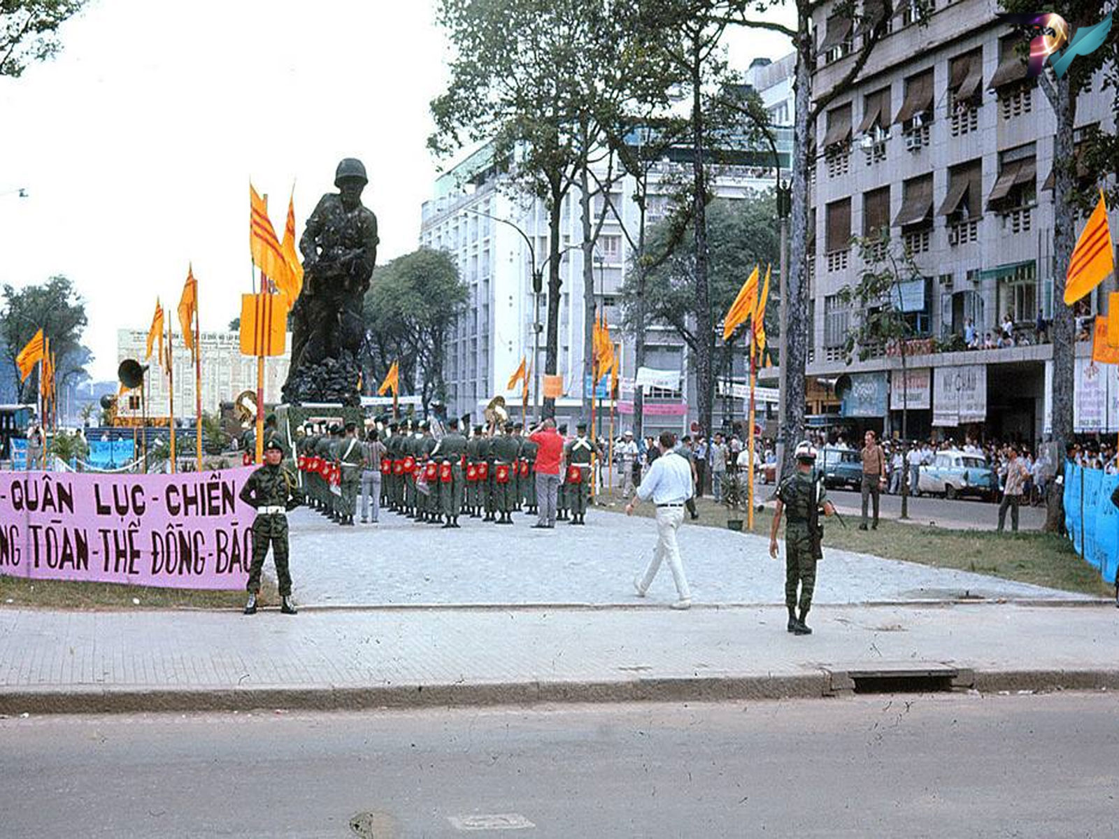 Phong Vân