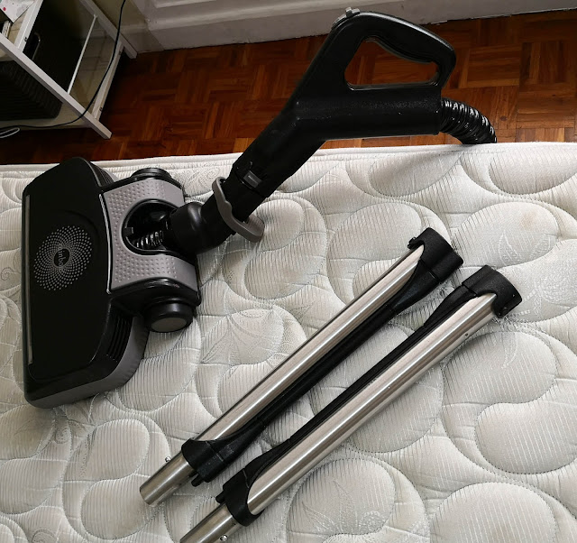 MrsMommyHolic Our Rainbow Vacuum Demo experience (to buy or not to buy?)