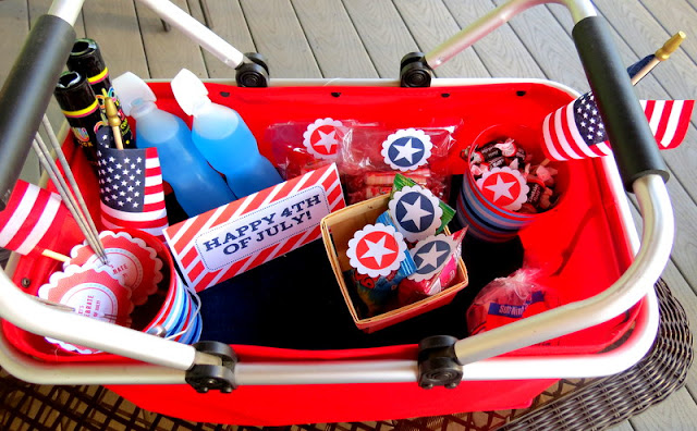 Fourth Of July Gift Baskets - American Independence Day (July 4th) Party Celebration Ideas Fourth Of July Gift Baskets - American Independence Day (July 4th) Party Celebration Ideas