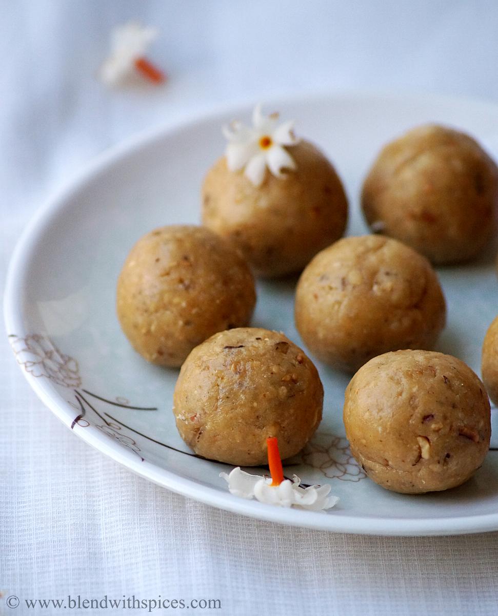 Tambittu Recipe how to make tambittu recipe, kannada traditional recipes for ganesh chaturthi