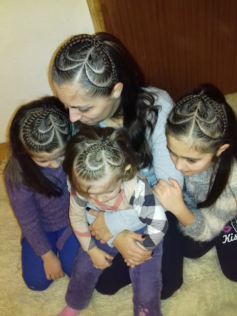 fashionable hair braids heart