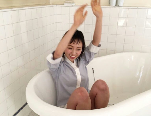 Keyakizaka46 Bathroom Travel MV Video