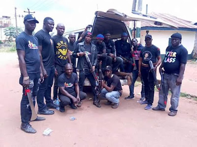 o Photos: Photos: 26 year old father of two paraded for stealing a phone in Delta