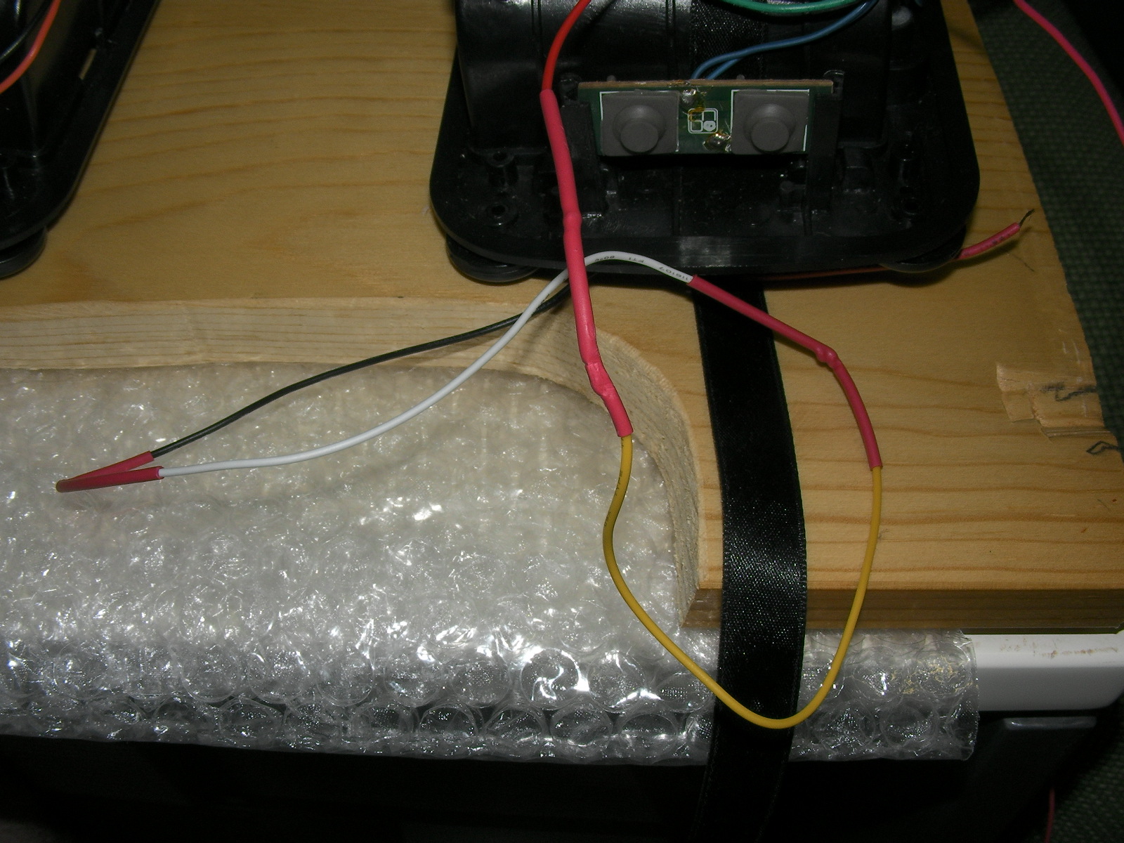 My Man The Maker: Robosapien V2 - Wiring MADNESS