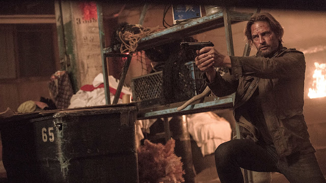 COLONY - #RewatchTime: 2x02 "Somewhere Out There"