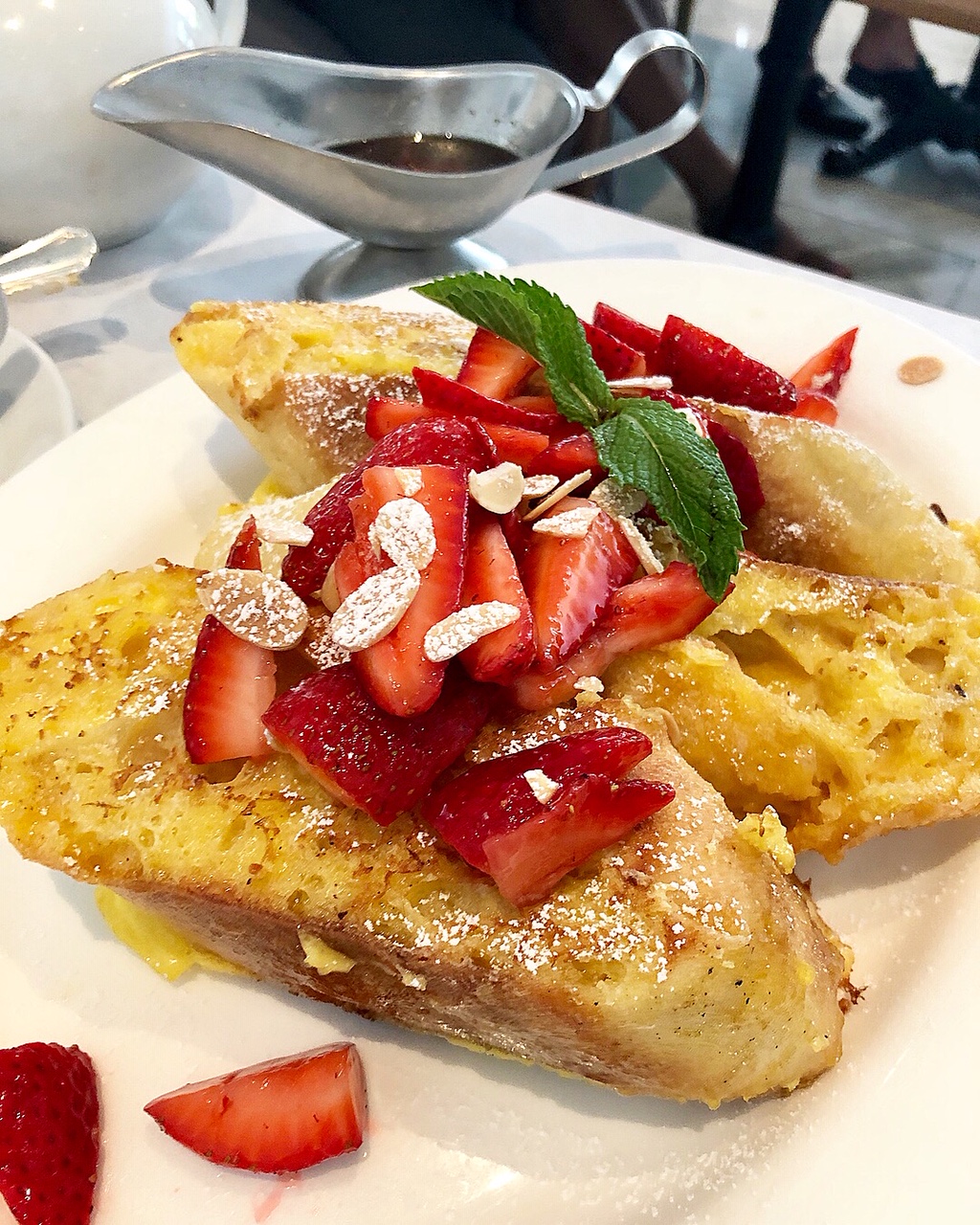 Bottega Louie Brunch