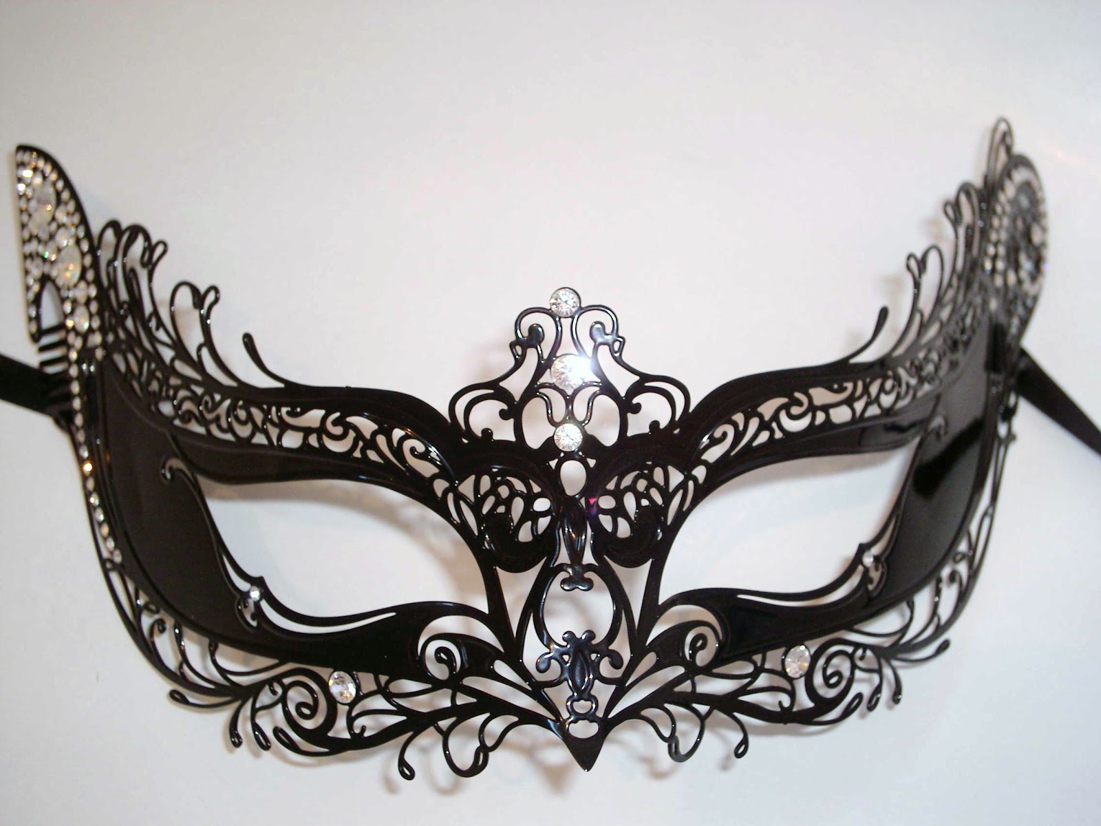 Gondola Filigree Masquerade Mask
