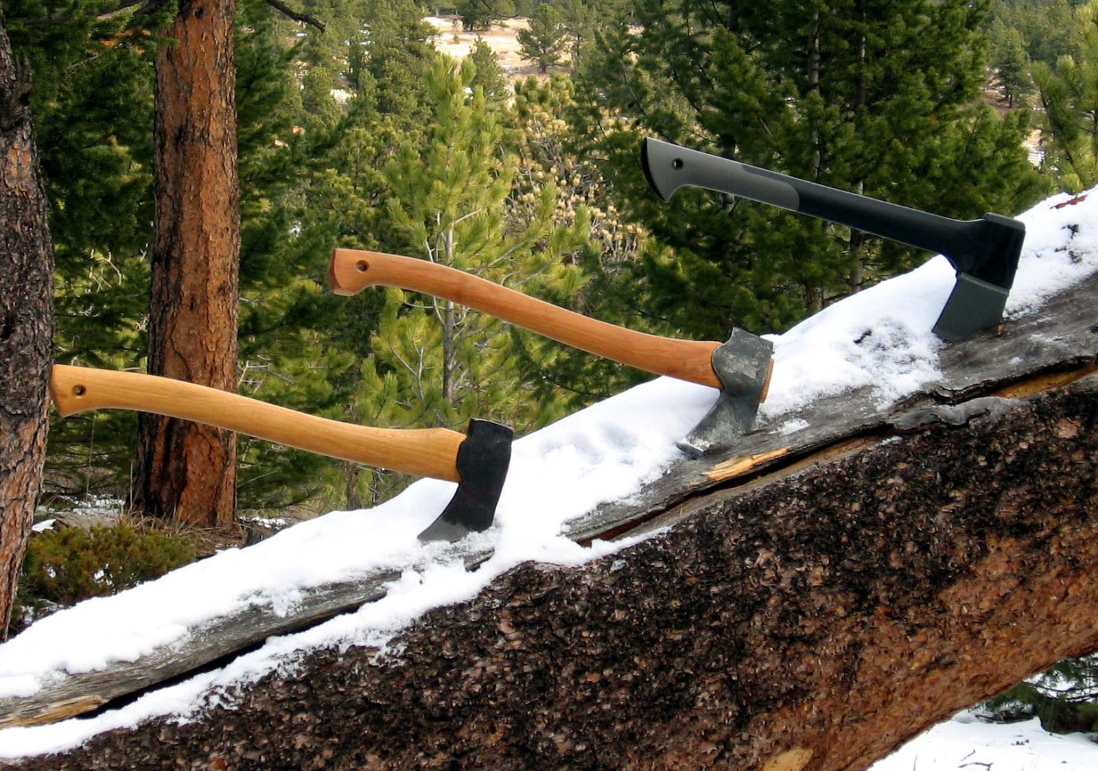 Rocky Mountain Bushcraft Battle of the Compact Bushcraft Axes!