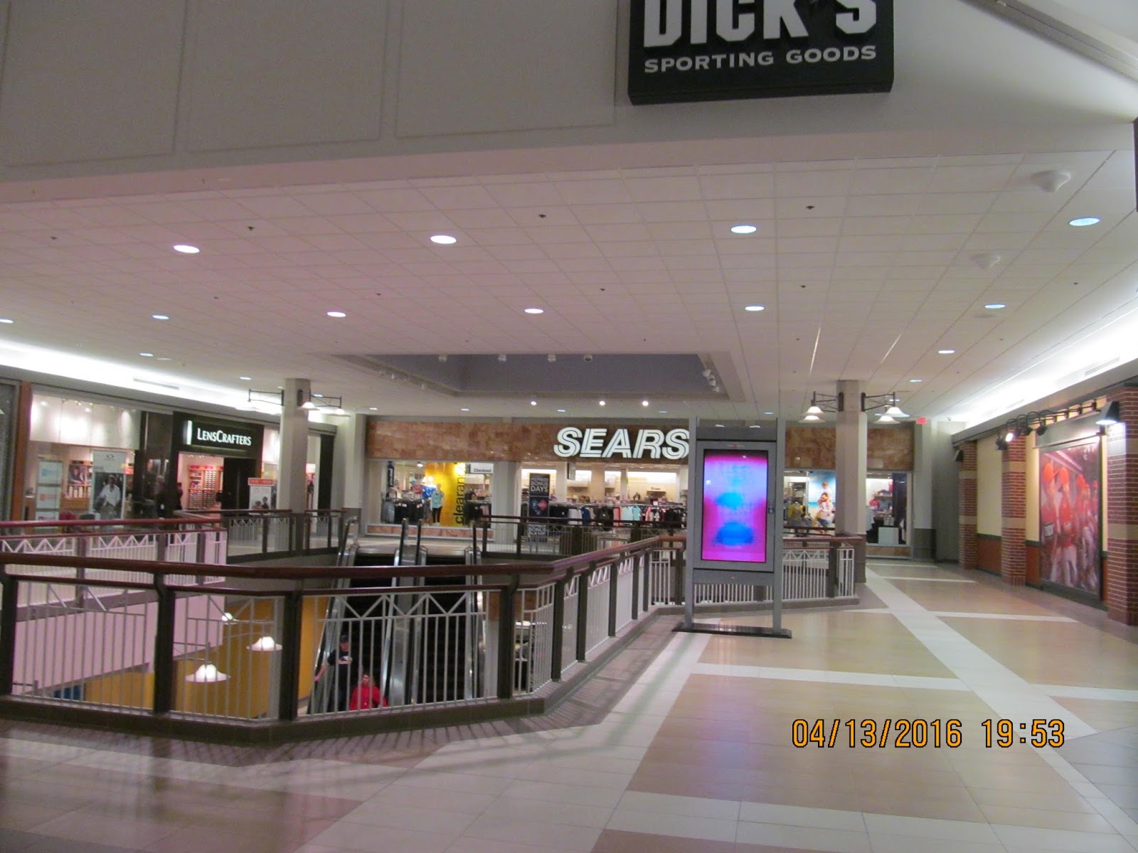 Trip to the Mall Mid Rivers Mall St. Peters, Missouri