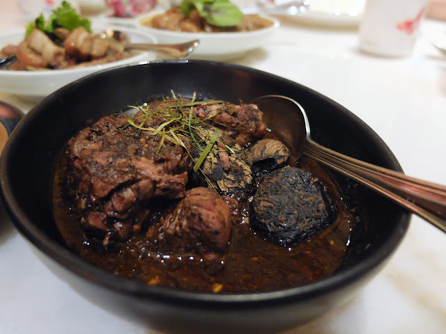 8 Exquisite Peranakan Dishes To Try at Peranakan White House Indocafe