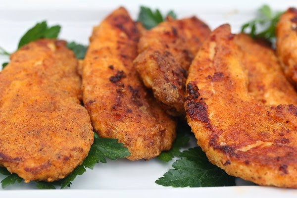 Featured Recipe | Oven Fried KFC Copycat Chicken from Karen's Kitchen Stories #SecretRecipeClub #recipe #copycat #chicken