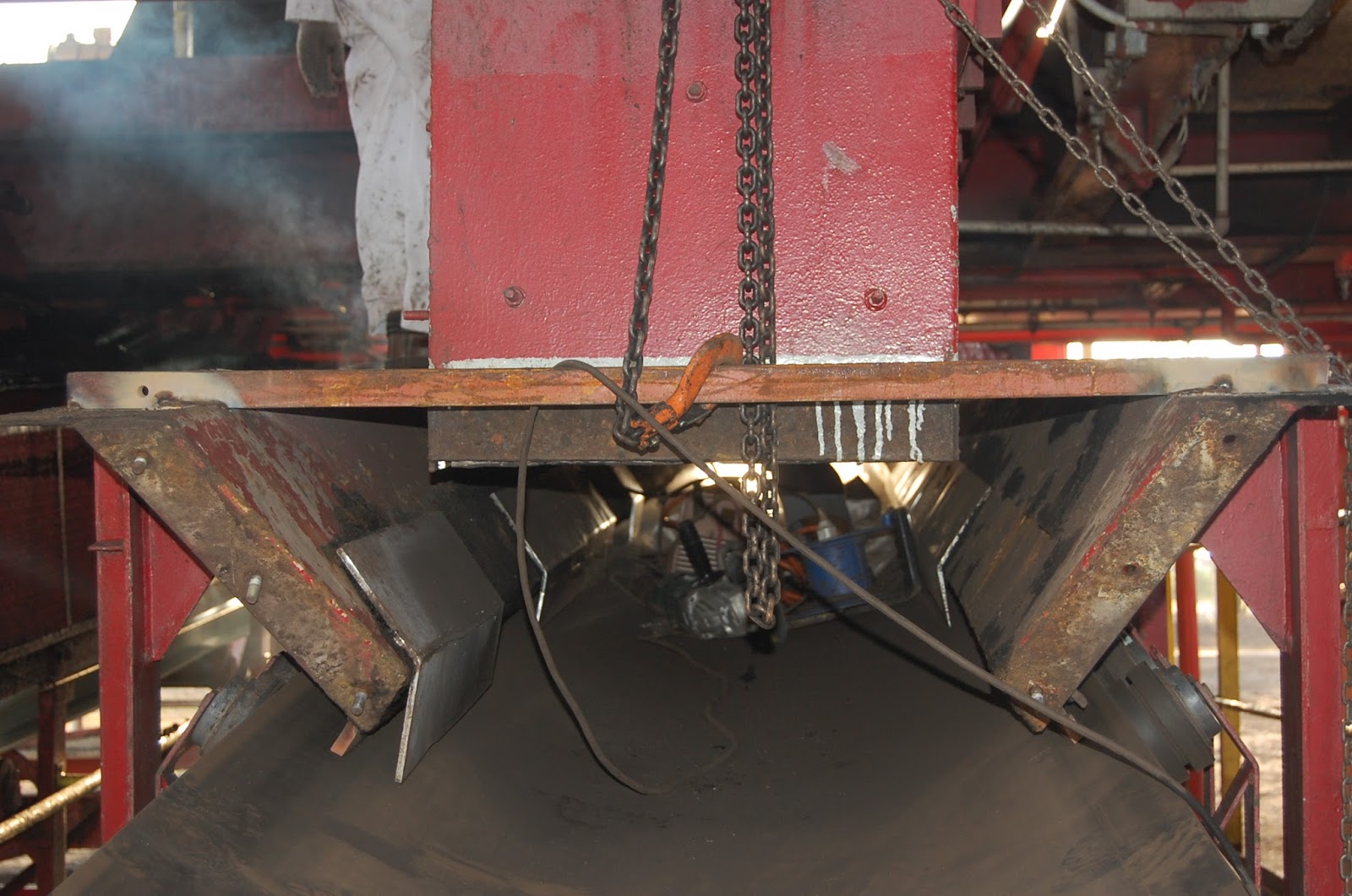 Conveyor Belt Improvement Technology SKIRT BOARD IMPROVEMENT