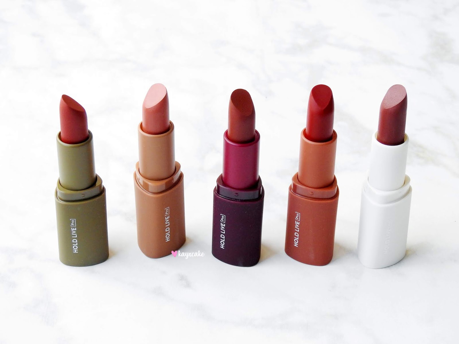 Kay Cake Beauty: Hold Live Cosmetics ♡ First Impression