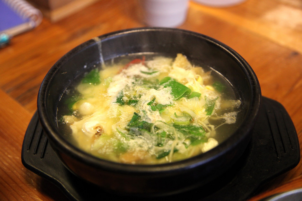 [Food] Haejangguk (해장국, Korean Hangover Soup) peacebreeze