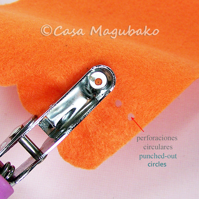 Cupcake Treat Bag Tutorial - Punching Felt by casamagubako.com