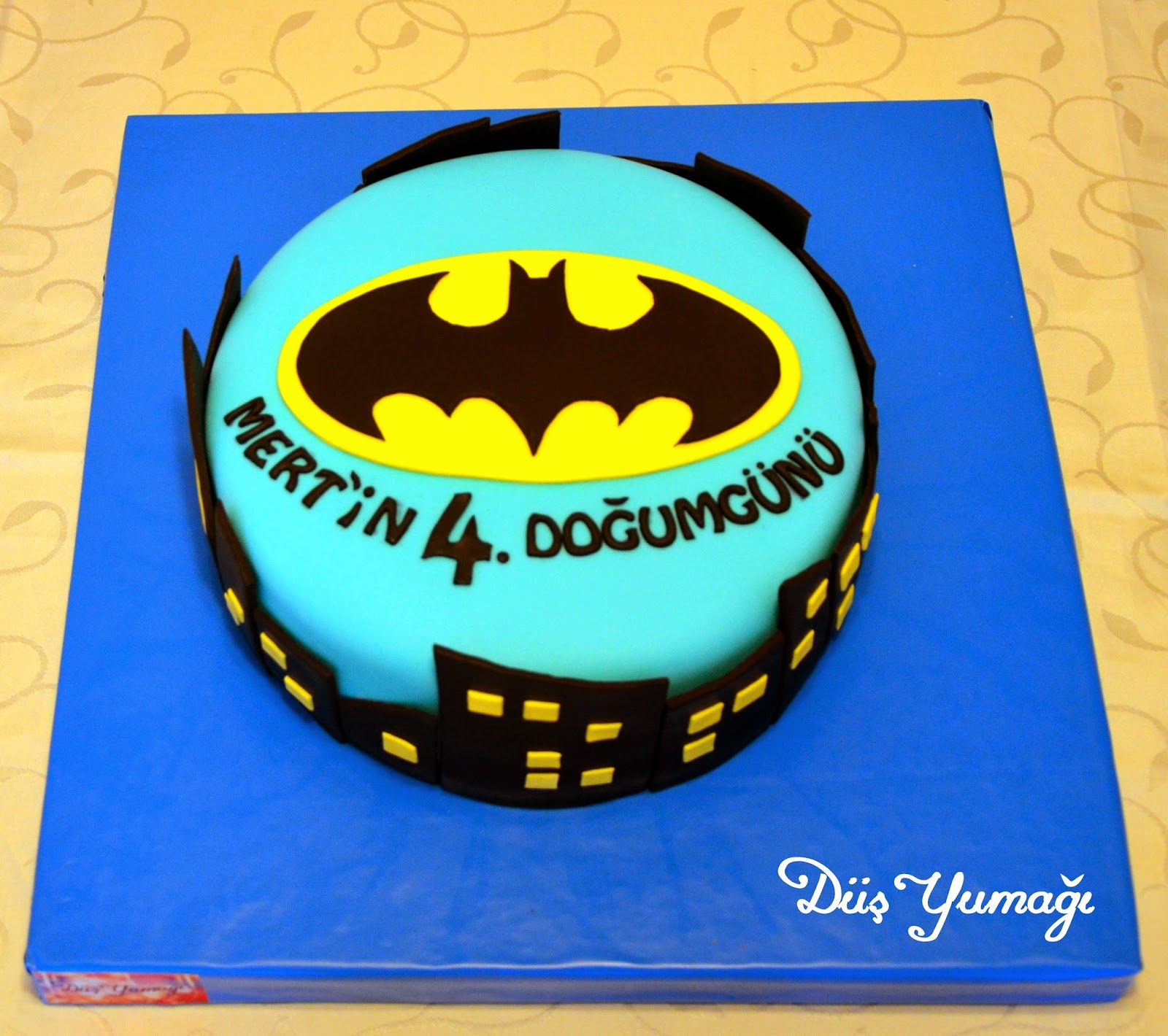 Düş Yumağı Batman Temalı Pasta