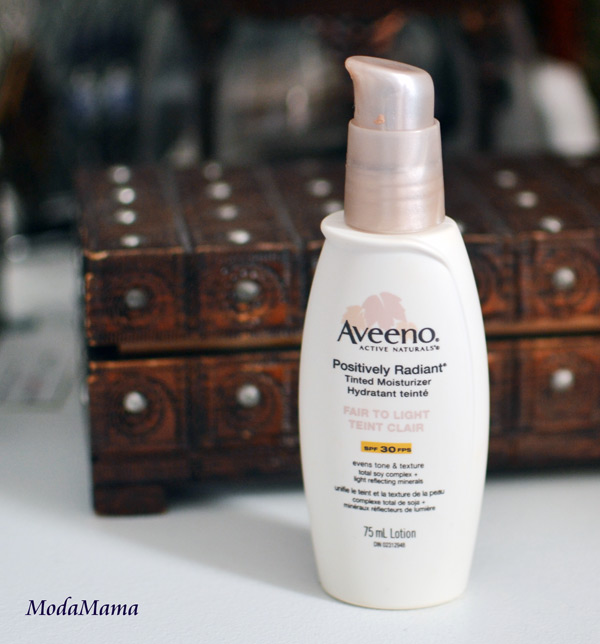 ModaMama Tuesday In Review Aveeno Positively Radiant Tinted Moisturizer