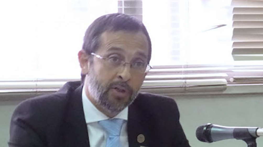 Tras el escándalo, el fiscal Rivarola se arrepintió de usar el concepto desahogo sexual fiscal de Chubut, Fernando Rivarola