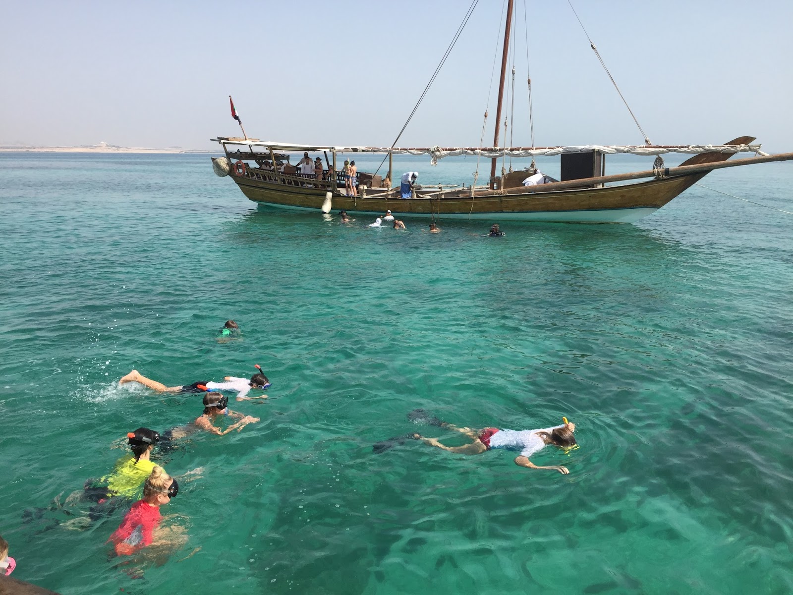 Life in Abu Dhabi Pearl diving at Sir Bani Yas Island