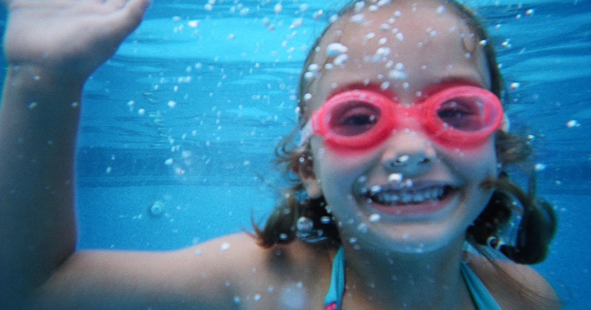 Ellie Belly... 3.5yrs and beyond!: Virginia Beach... Underwater fun