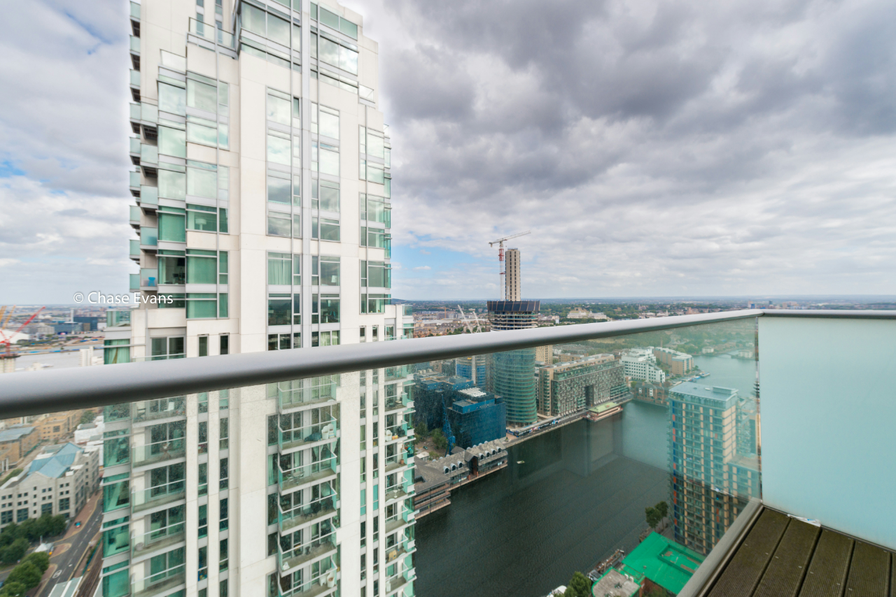 Magazine Compilation Pan Peninsula Square, West Tower, Canary Wharf E14