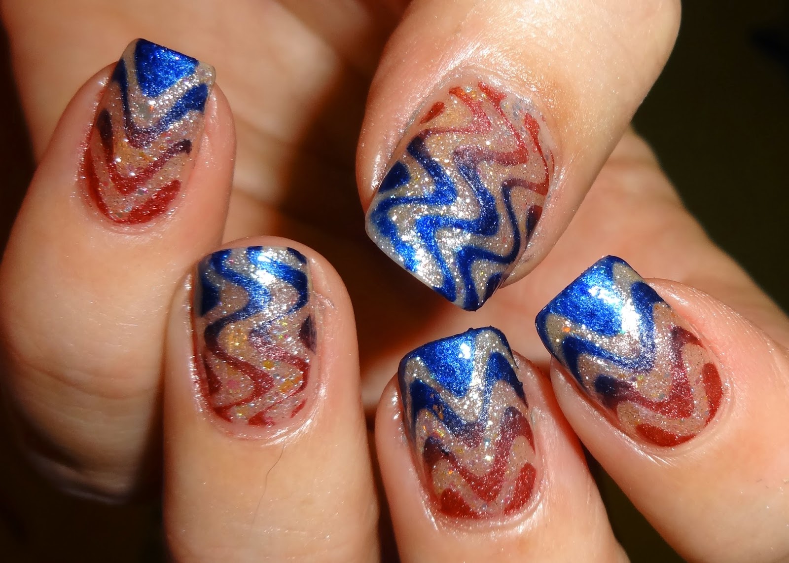 Wendy's Delights Sparkly Nails Squiggle Vinyl Nail Stencils