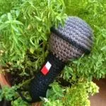 patron gratis microfono amigurumi | amigurumi free pattern microphone