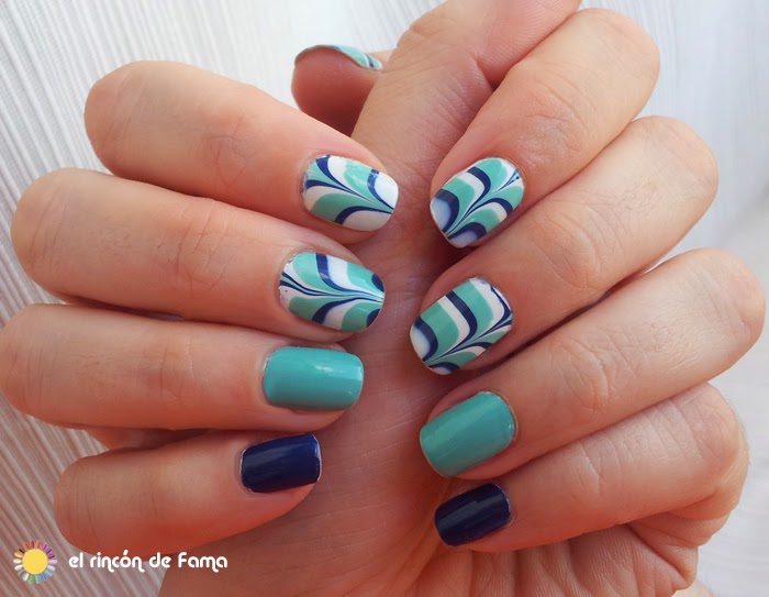 WATER MARBLE NAIL ART 
