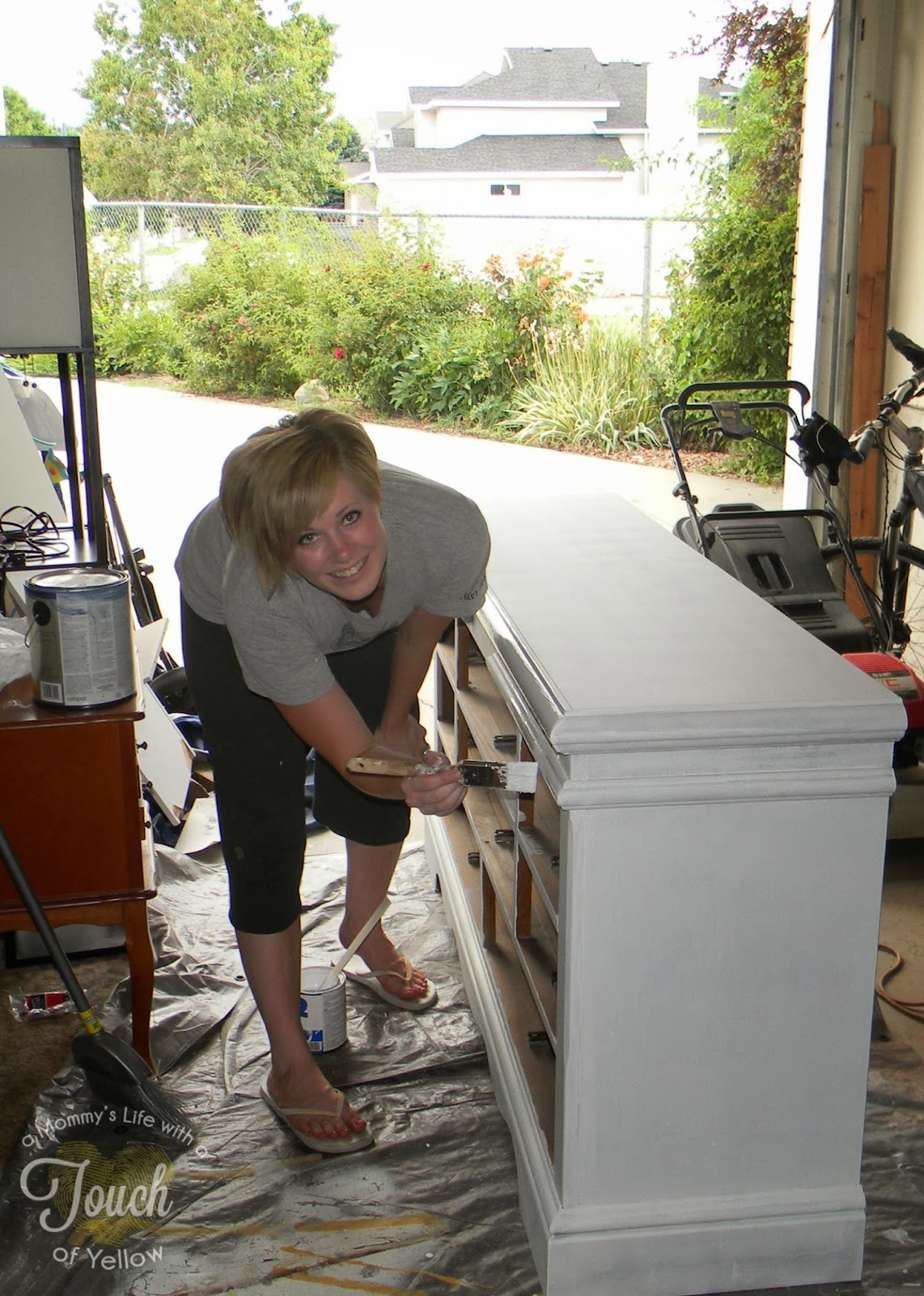 A mommy's life...with a touch of YELLOW Painting Wood Furniture