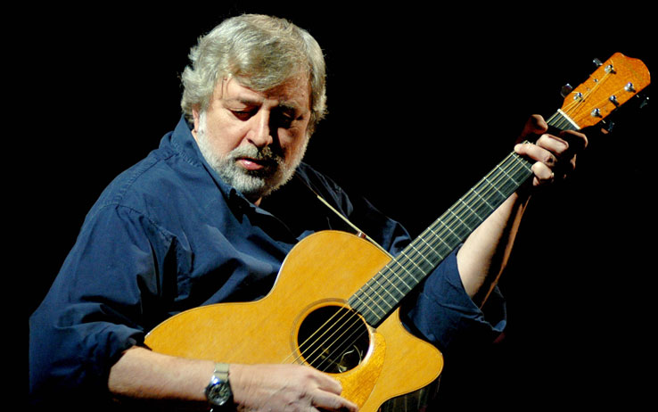 MUSICA GUCCINI SCARICA