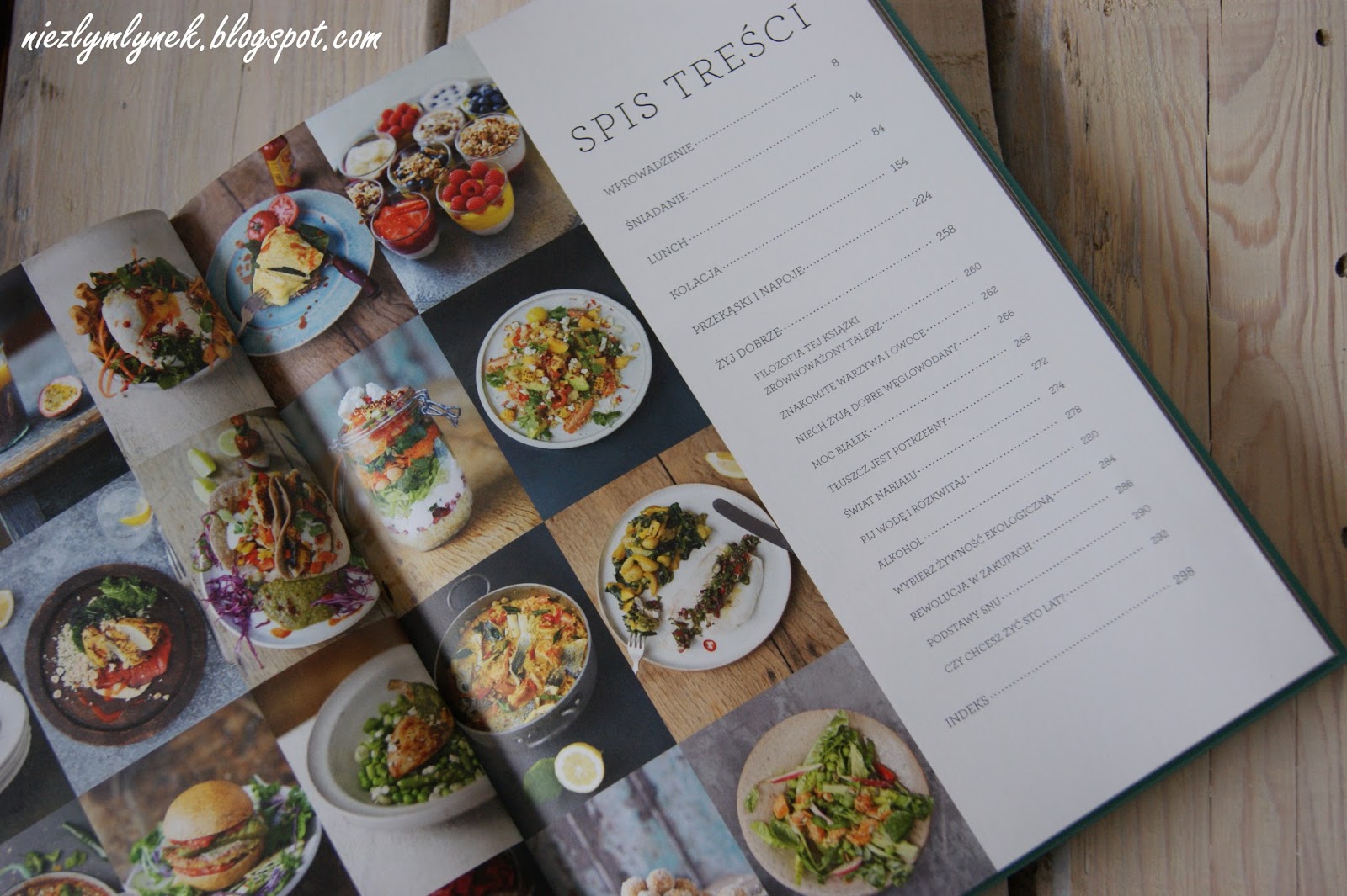 SUPERFOOD NA CO DZIEŃ Jamie Oliver. Super recenzja + konkurs