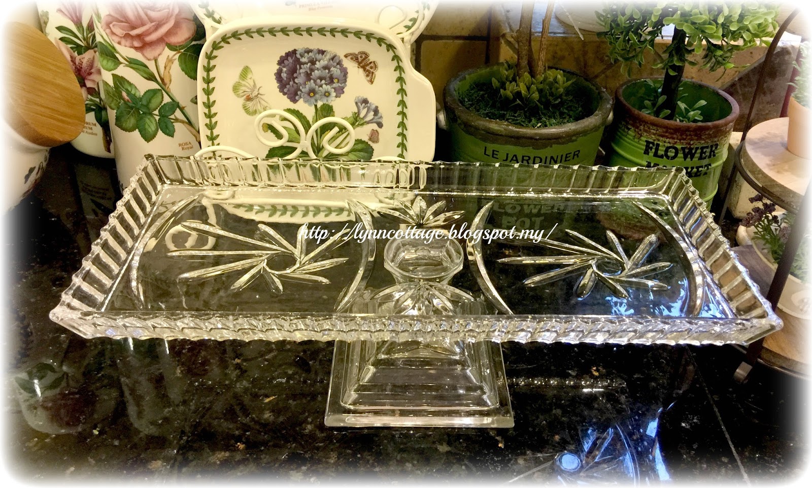 Rectangular Pedestal Cake Stand Rectangular Pedestal Cake Stand