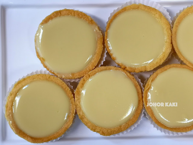 Le Cafe Iconic Beancurd Tart & Nostalgic Cakes from the 1960s 麗英豆花撻 Le Cafe Iconic Beancurd Tart & Nostalgic Cakes from the 1960s 麗英豆花撻