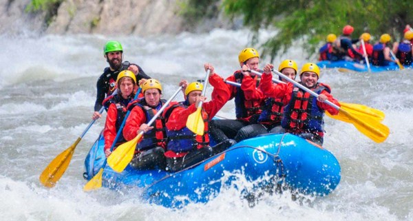 Tips rafting untuk pemula Tips rafting untuk pemula