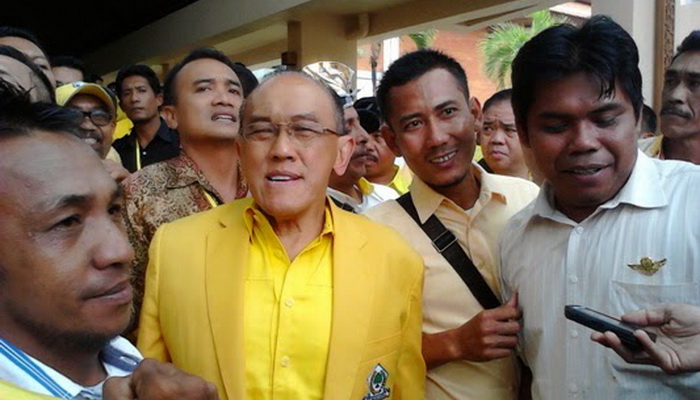Dipilih Aklamasi, Ical Kembali Kuasai Golkar