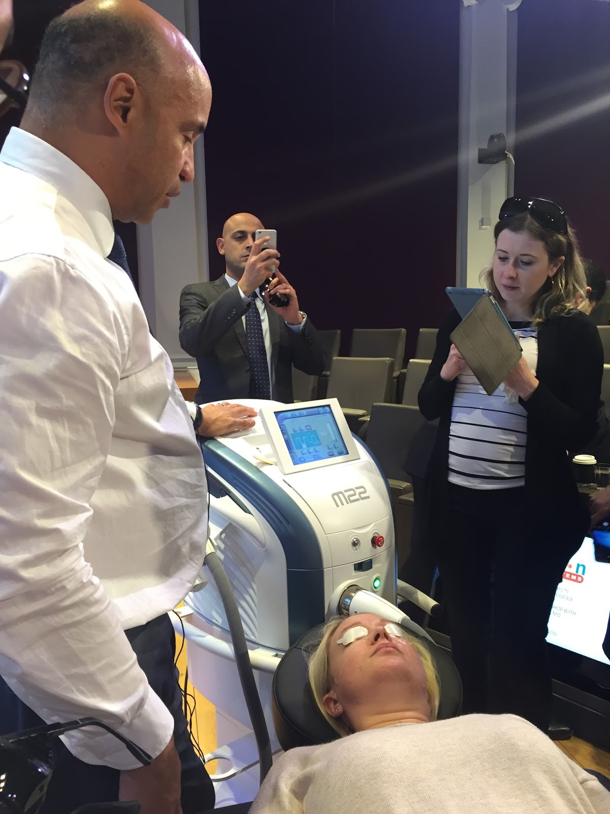 Dry Eye Blog from the experts at The Dry Eye Centre