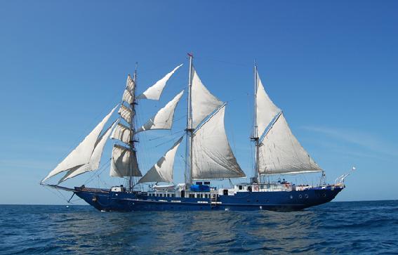 Tours Galápagos Yates de primera clase Crucero Velero Mary Anne
