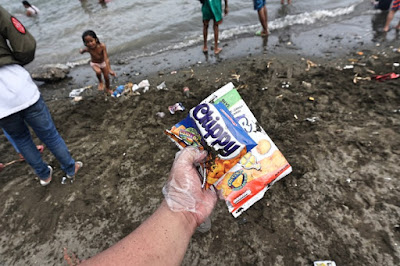 Chippy at Larawan Beach, Talisay City, Cebu 2018