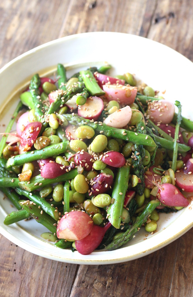 Radish, Asparagus, and Edamame Stir-Fry by SeasonWithSpice.com