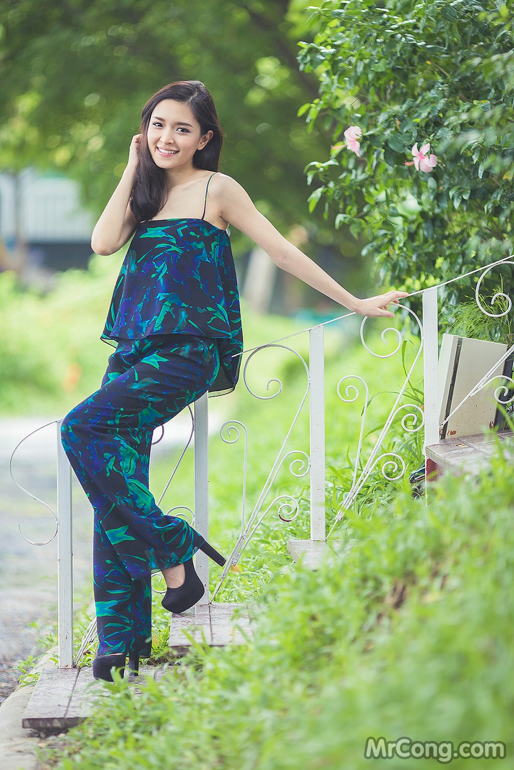 Beautiful and sexy Thai girls - Part 4 (430 photos)