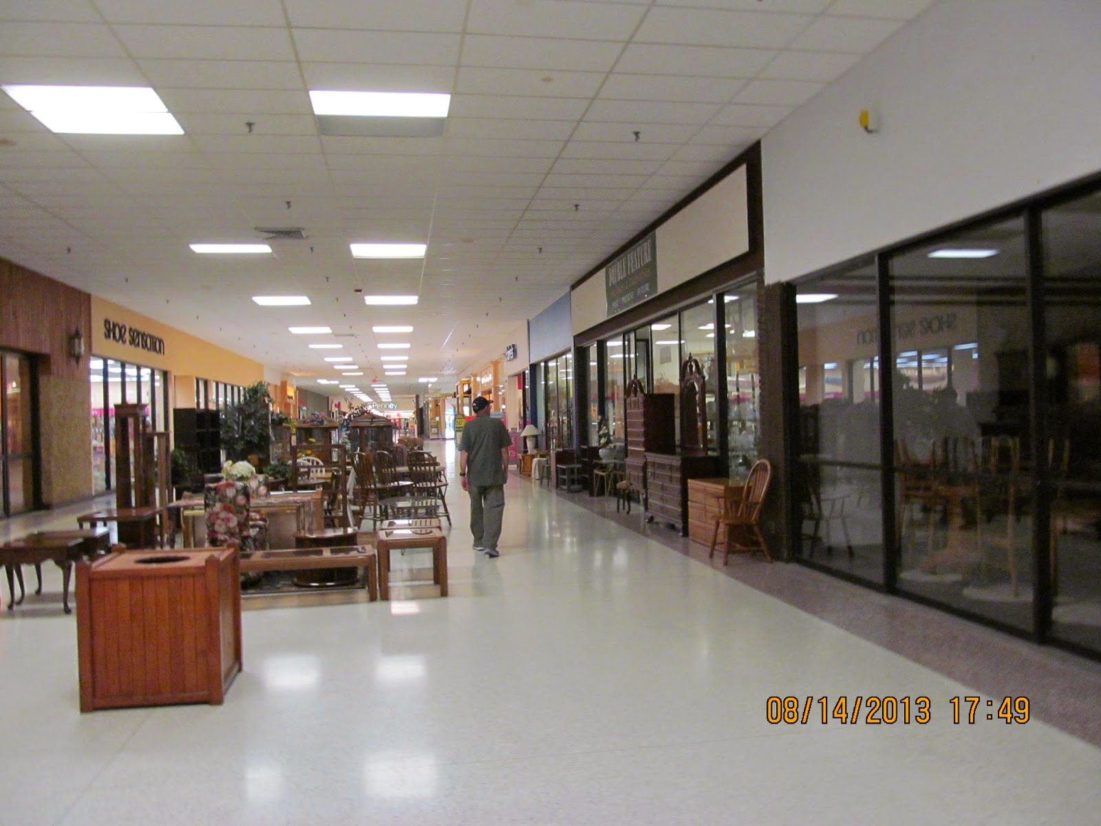 Trip to the Mall Village Mall (Effingham, IL)