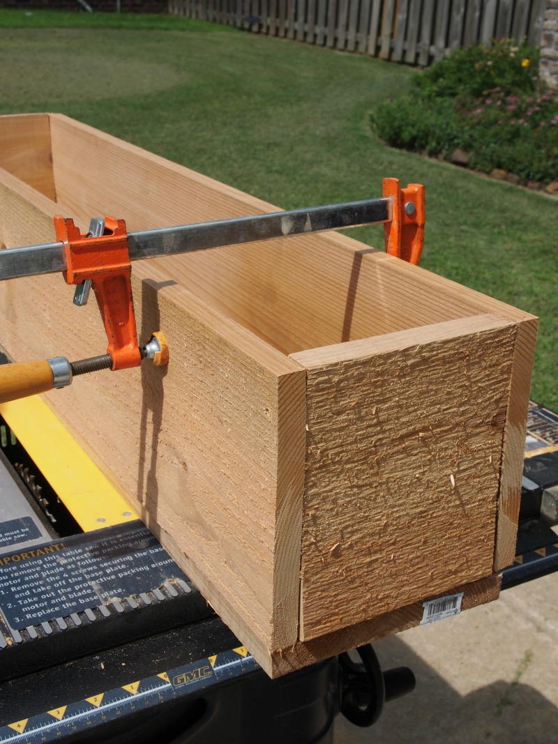 Ginger Snap Crafts DIY Cedar Window Boxes {tutorial}