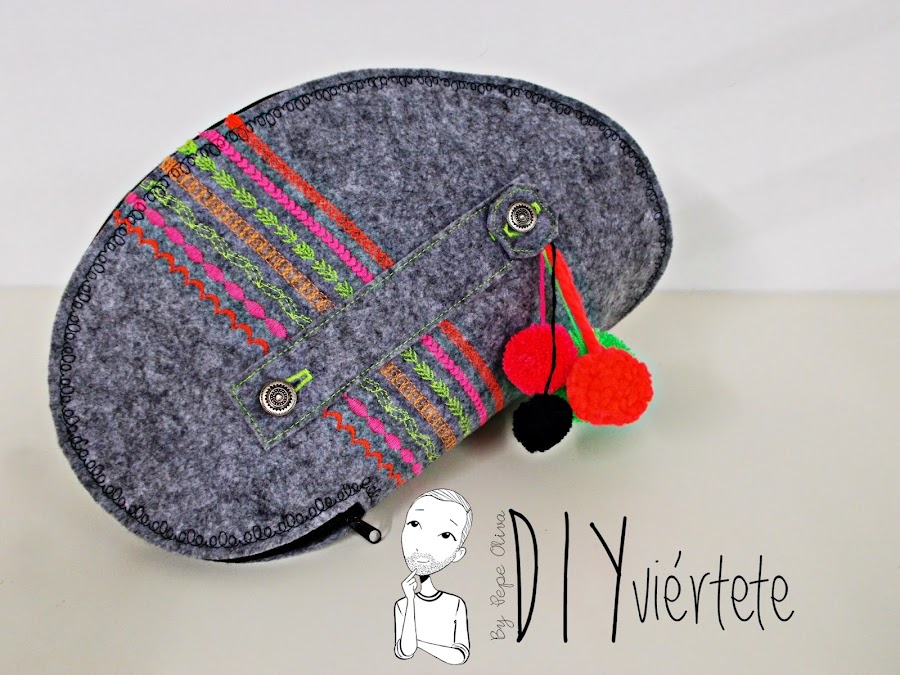 DIY-bolso-cartera-clutch-fieltro-fluor-pompones-puntadas-alfa-historiashiladas-costura-diseño-handbox-2