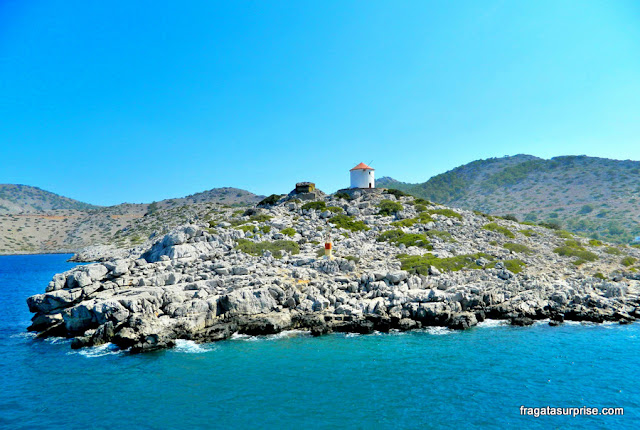 Grécia - Dodecaneso - Enseada de Panormiti, na Ilha de Sými
