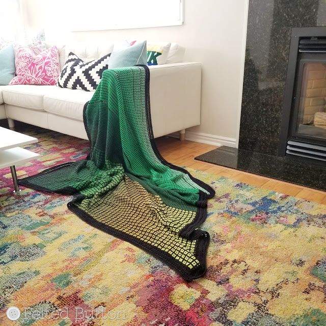 Window to the Whirl Blanket (free crochet pattern) made with Scheepjes Whirl and Whirlette
