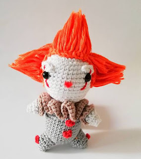 PATRON GRATIS PENNYWISE | IT AMIGURUMI 39616