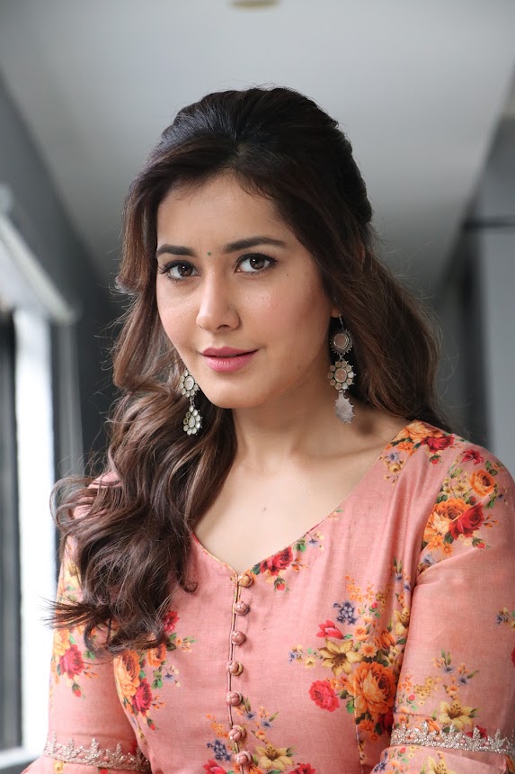 Raashi Khanna at Adanga Maru promotions